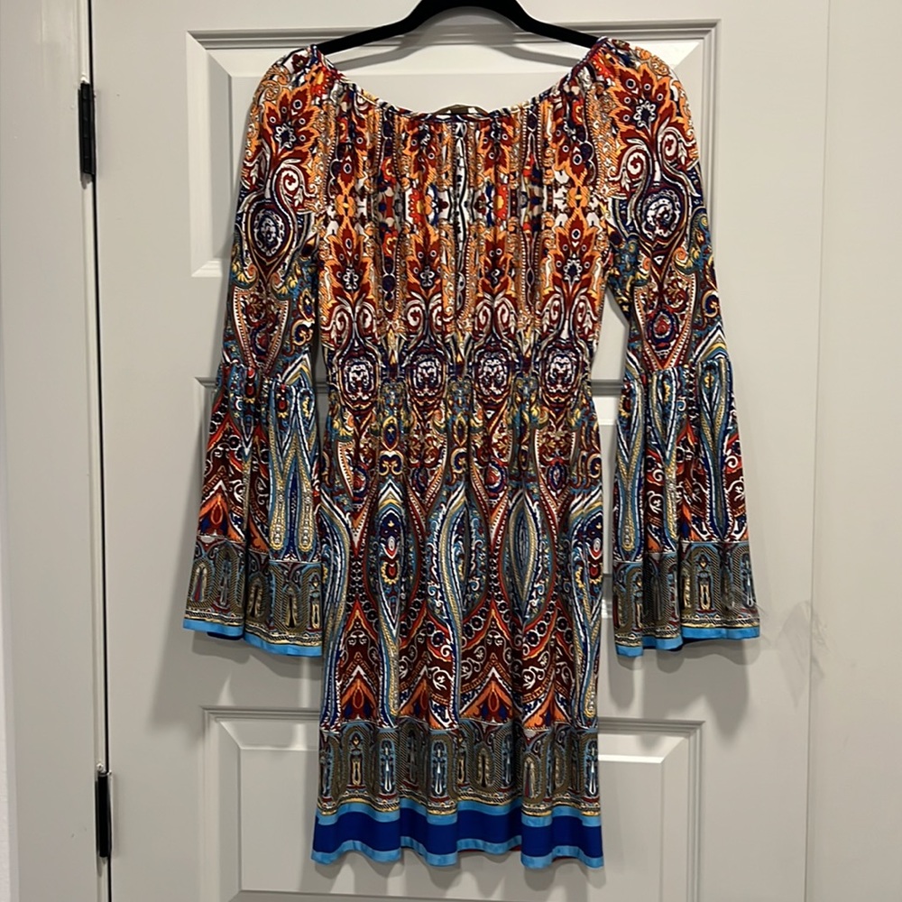 Dress - Picture 3 of 5